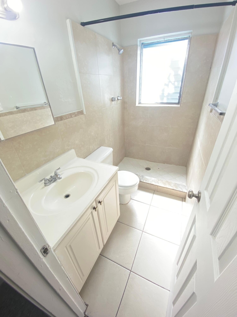 3716 Henry Avenue - Photo 14
