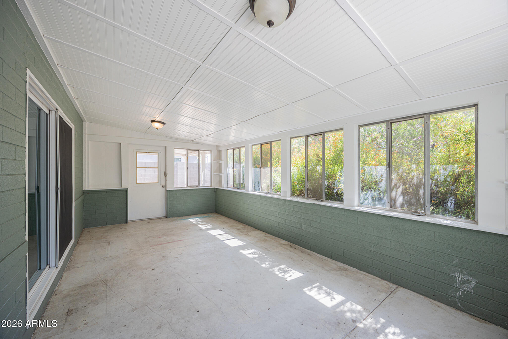 6521 N 19th Drive - Photo 19