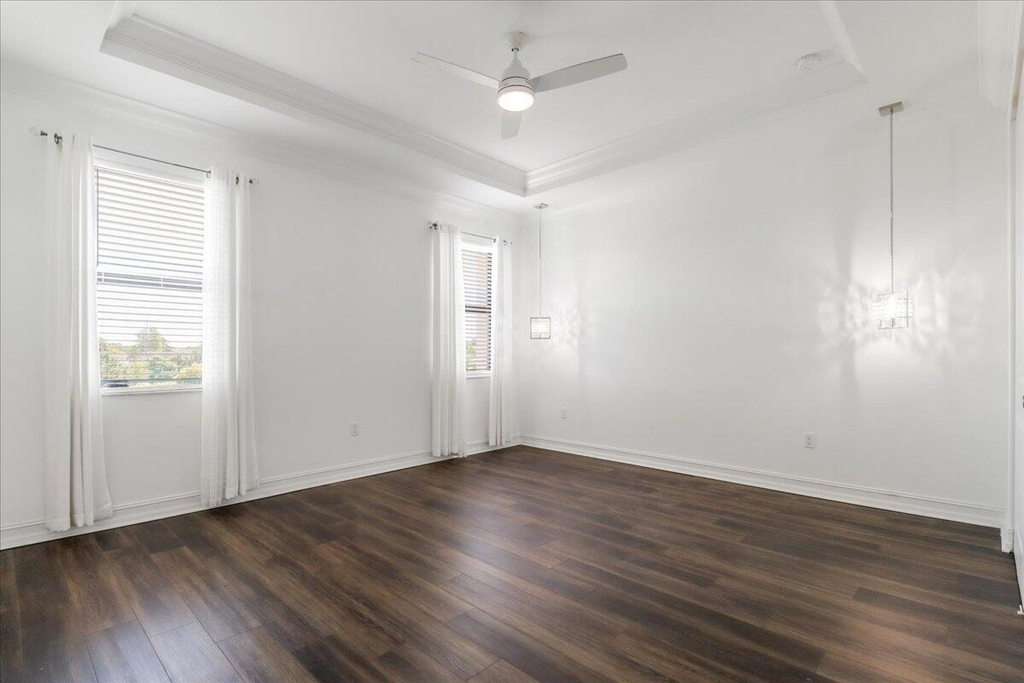 10098 Akenside Drive - Photo 27