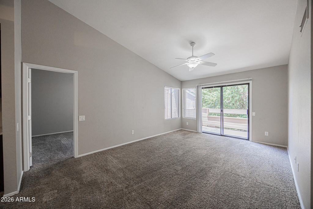 2035 S Elm Street - Photo 4