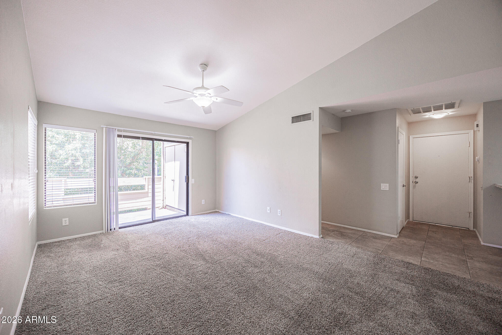 2035 S Elm Street - Photo 3