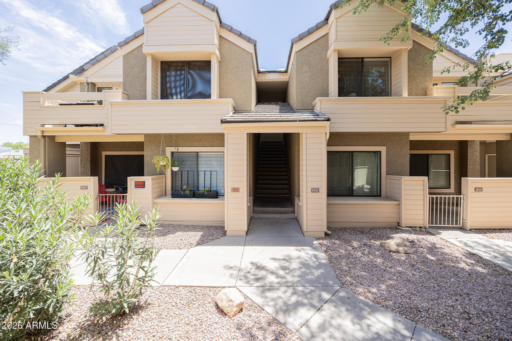 2035 S Elm Street - Photo 1