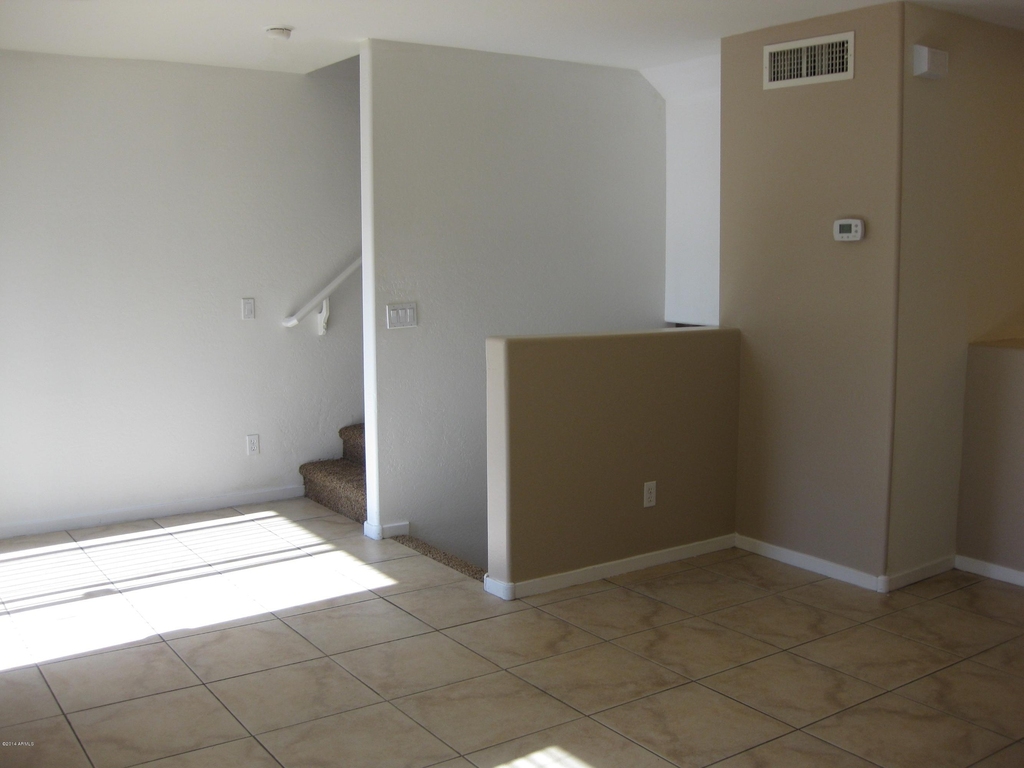305 S Wilson Street - Photo 6