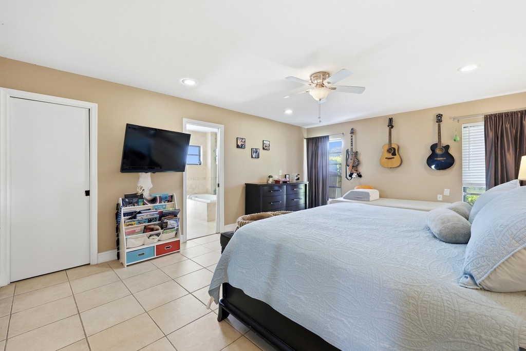 5141 Nw 3rd Terrace - Photo 12