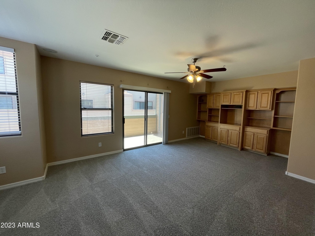 750 S Beck Avenue - Photo 6