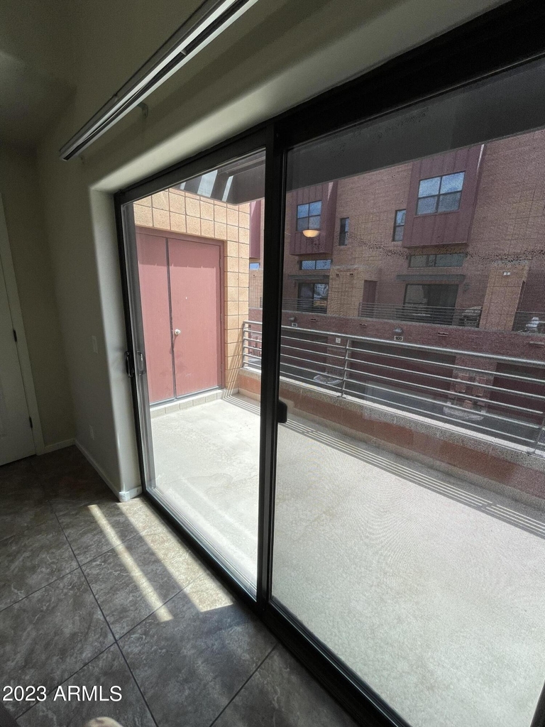 330 S Farmer Avenue - Photo 38