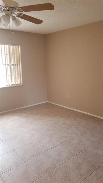 4324 Nw 9th Avenue - Photo 14