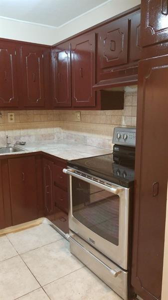 4324 Nw 9th Avenue - Photo 2