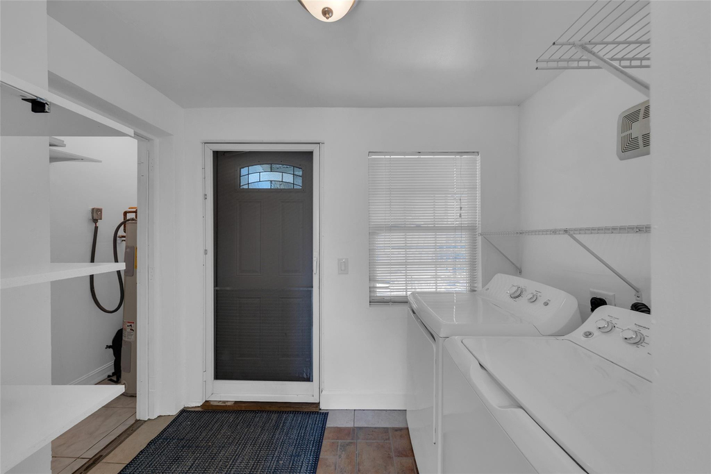 1906 Nw 45th Court - Photo 13