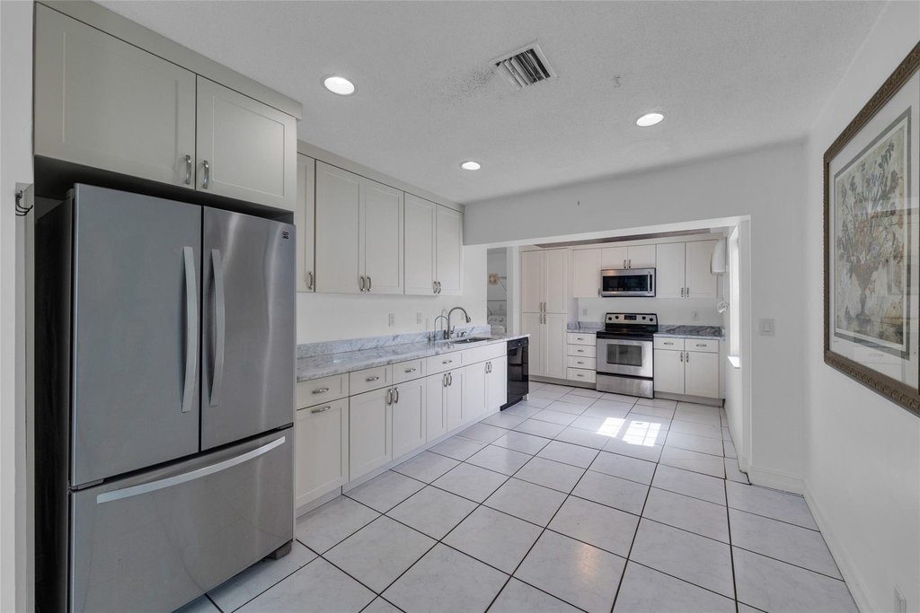 1906 Nw 45th Court - Photo 8