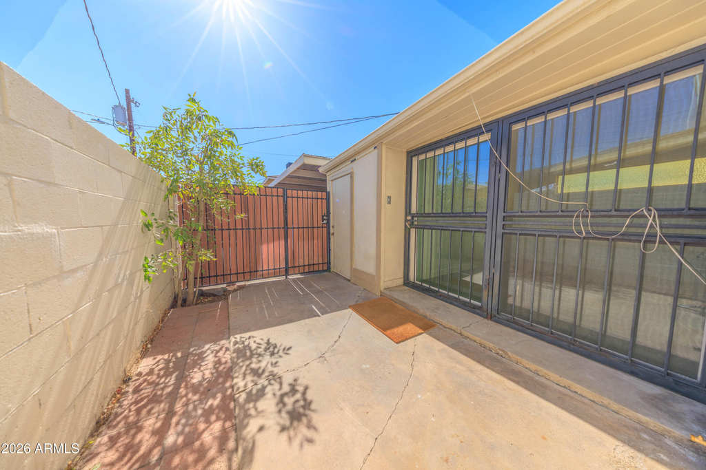 4558 N 15th Avenue - Photo 44