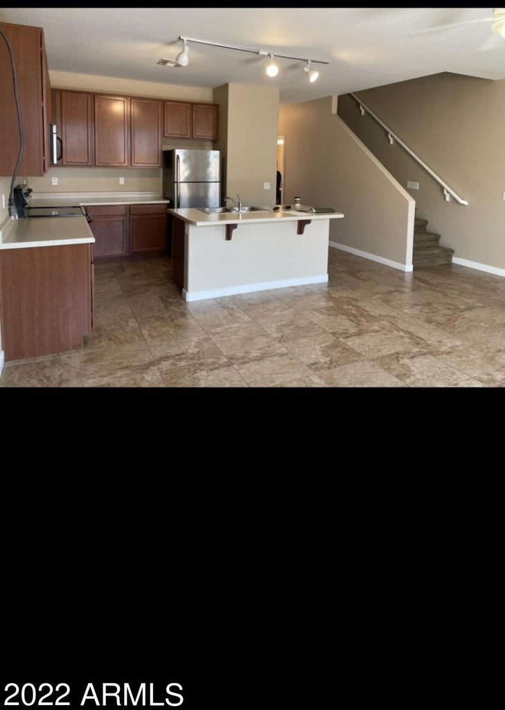 1155 E Cedar Street - Photo 1