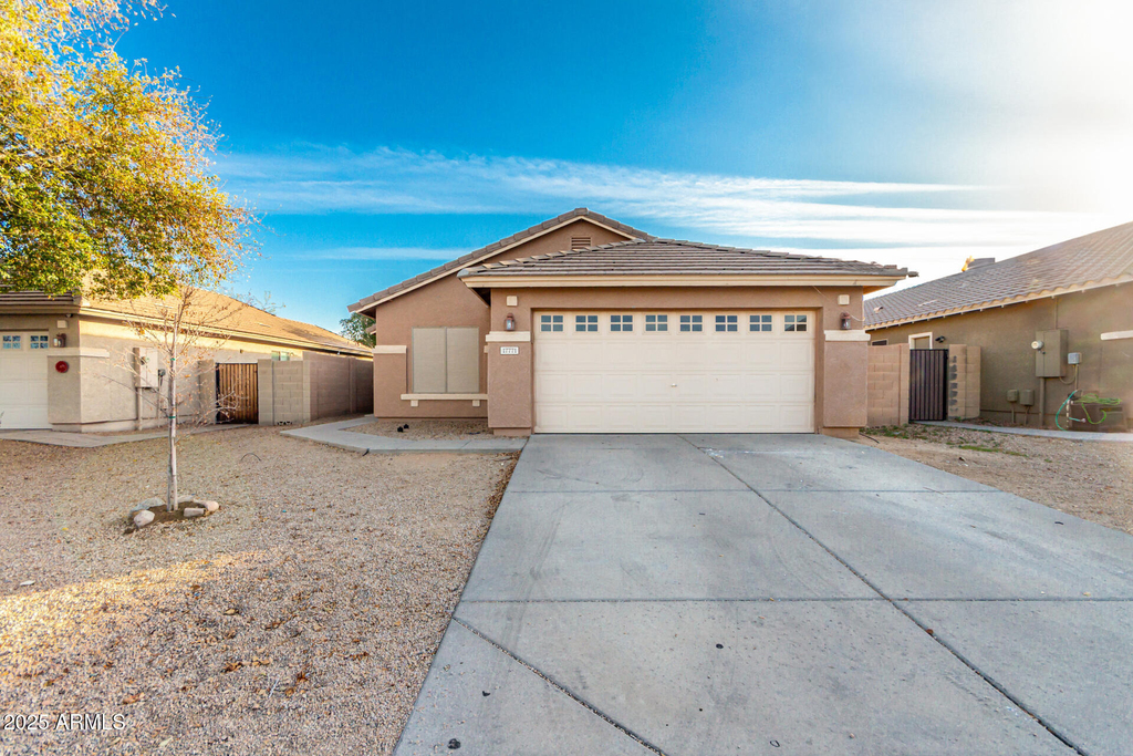 17771 W Ventura Street - Photo 0