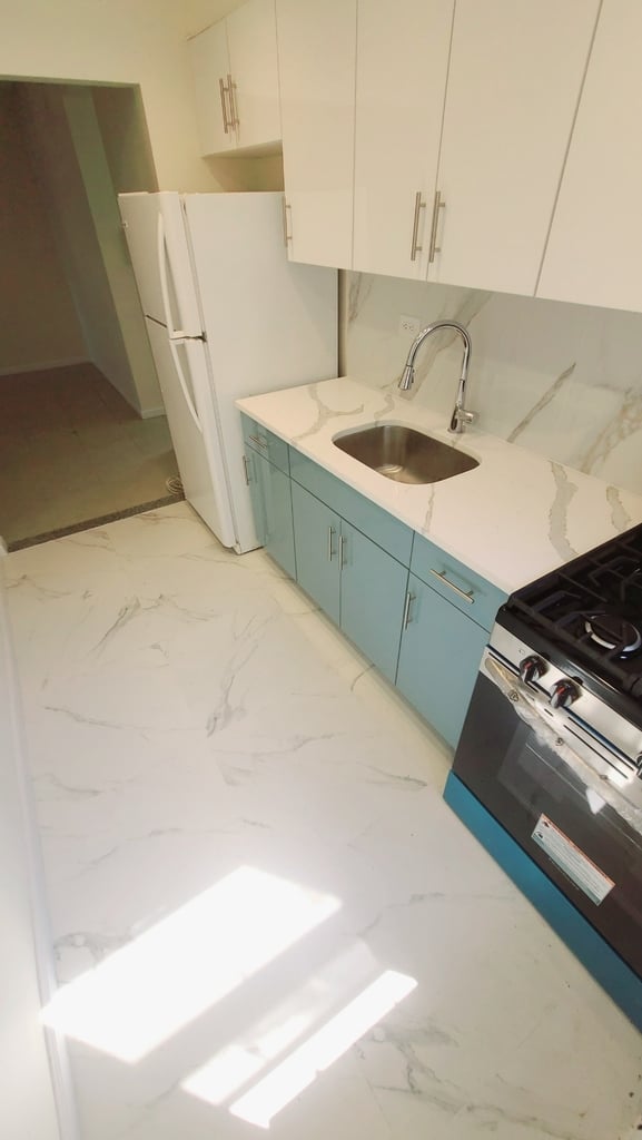 98-76 Queens Boulevard - Photo 3