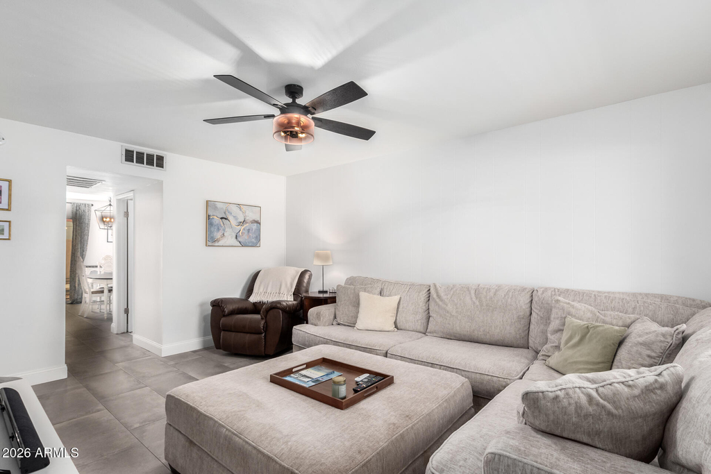 8241 N Central Avenue - Photo 2