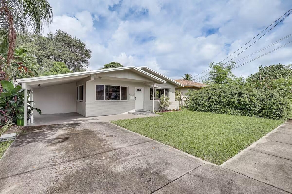 124 Sw 2nd Street - Photo 1