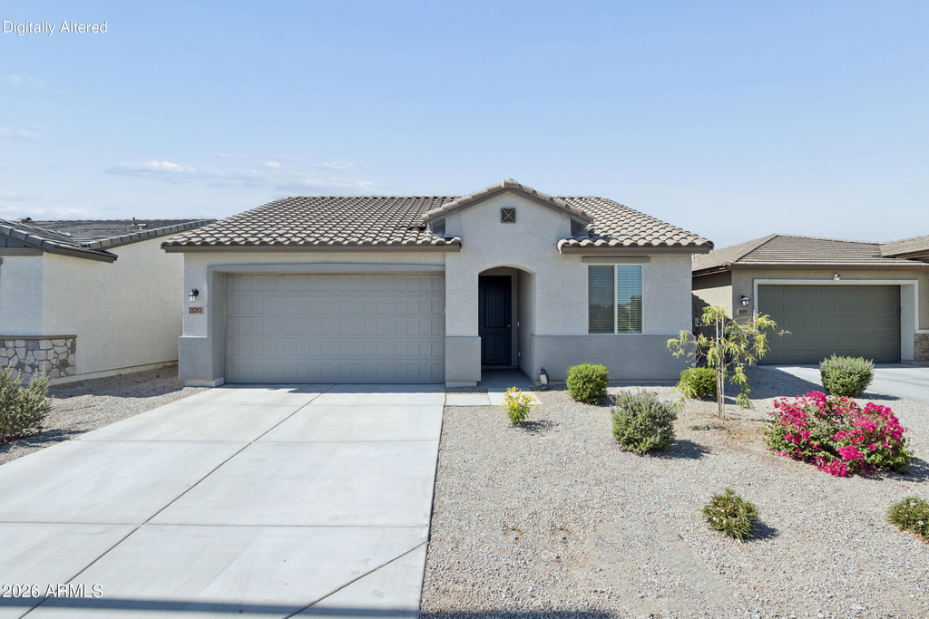 25293 W Wayland Drive - Photo 0