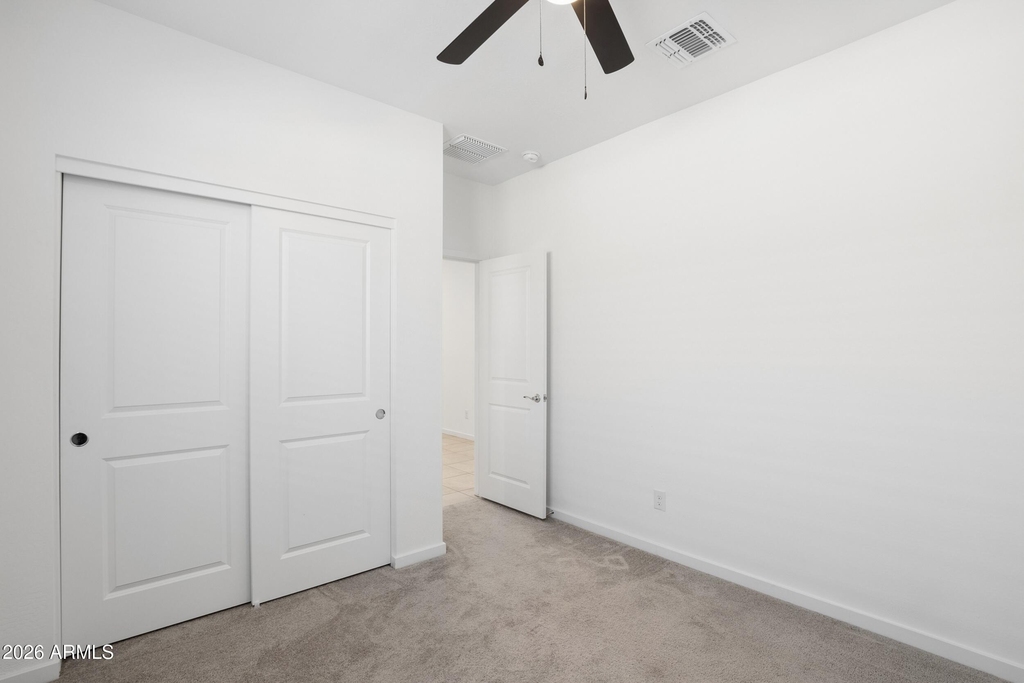 25293 W Wayland Drive - Photo 4