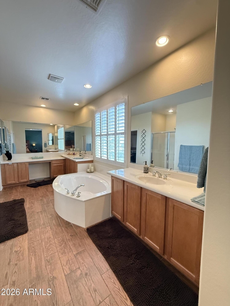 2245 W Clearview Trail - Photo 4