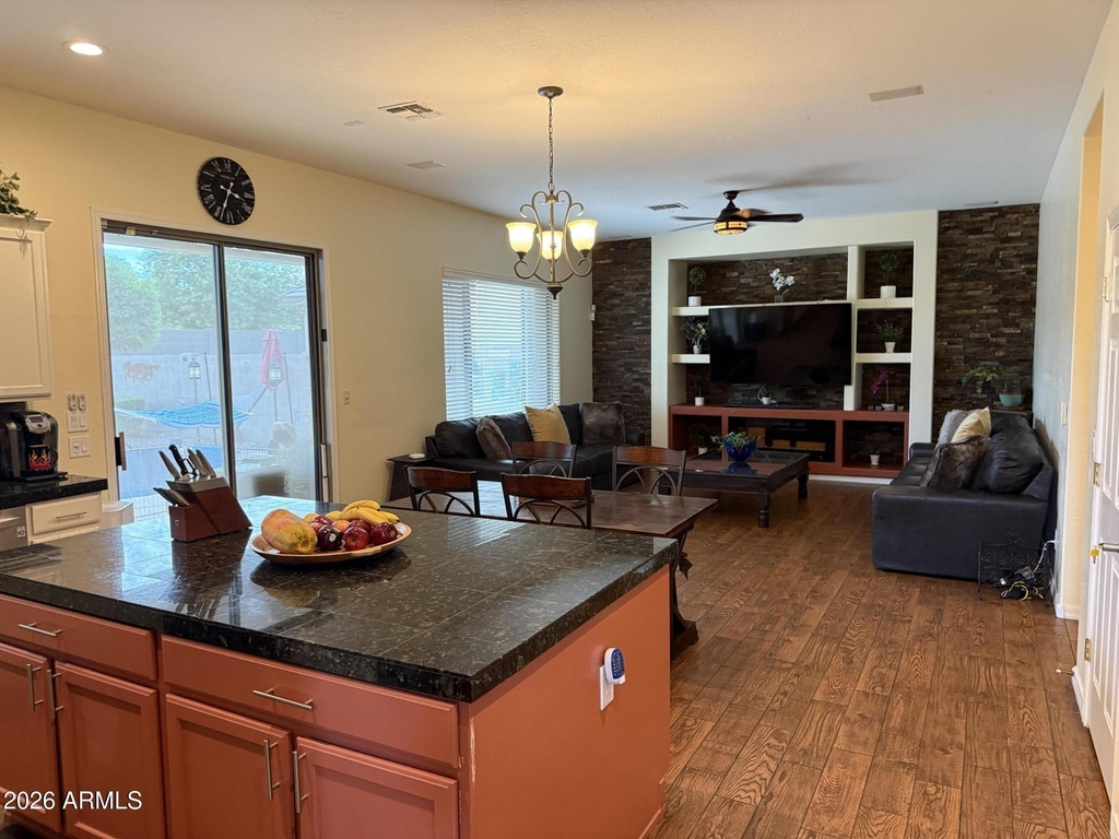 2245 W Clearview Trail - Photo 45