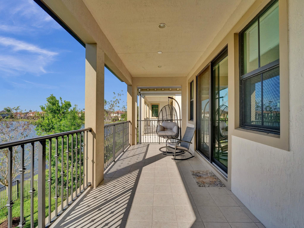 9345 Carrington Avenue - Photo 29