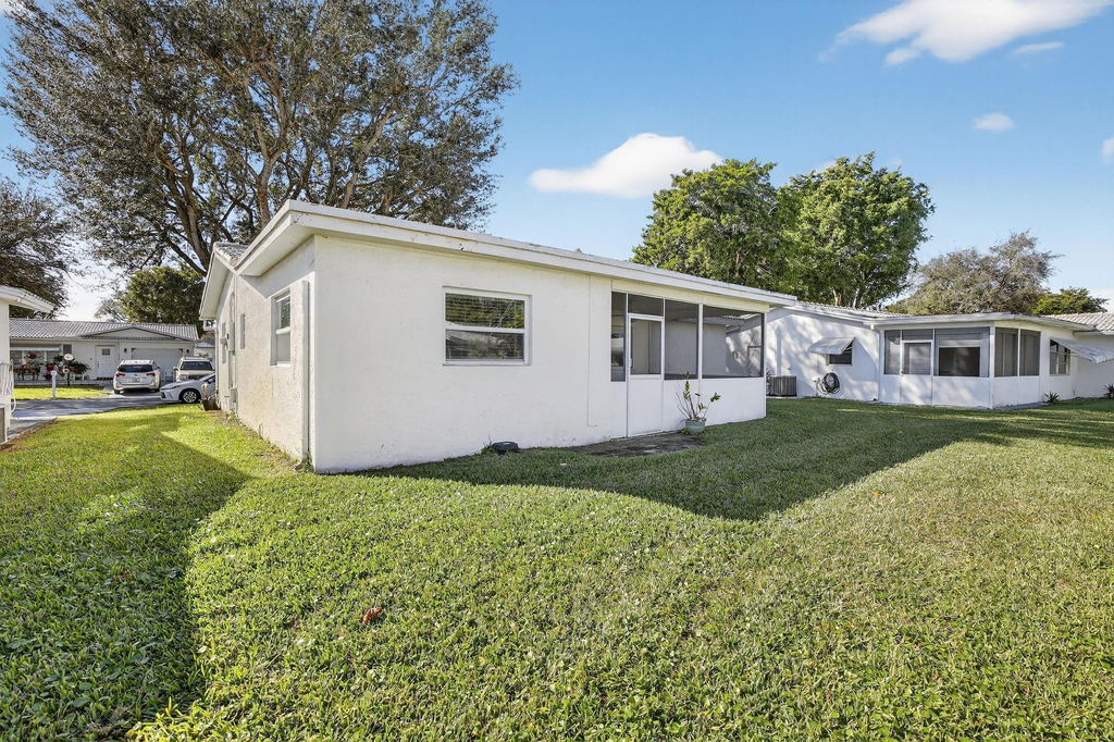 8845 Nw 14th Street - Photo 47