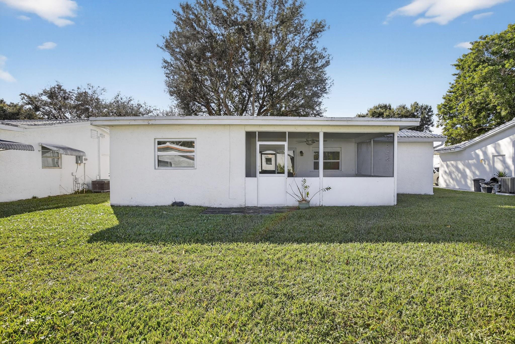 8845 Nw 14th Street - Photo 48