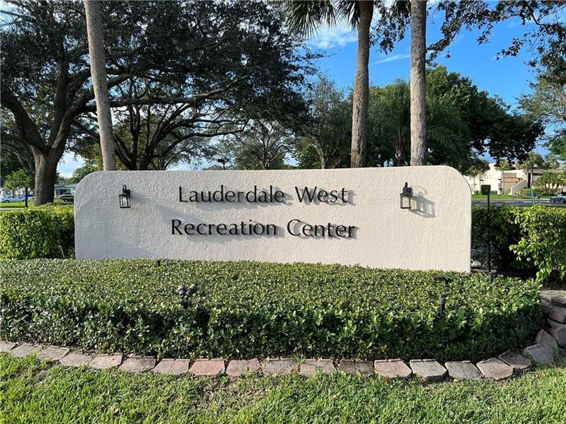8845 Nw 14th Street - Photo 28