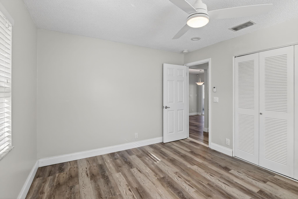 8845 Nw 14th Street - Photo 26