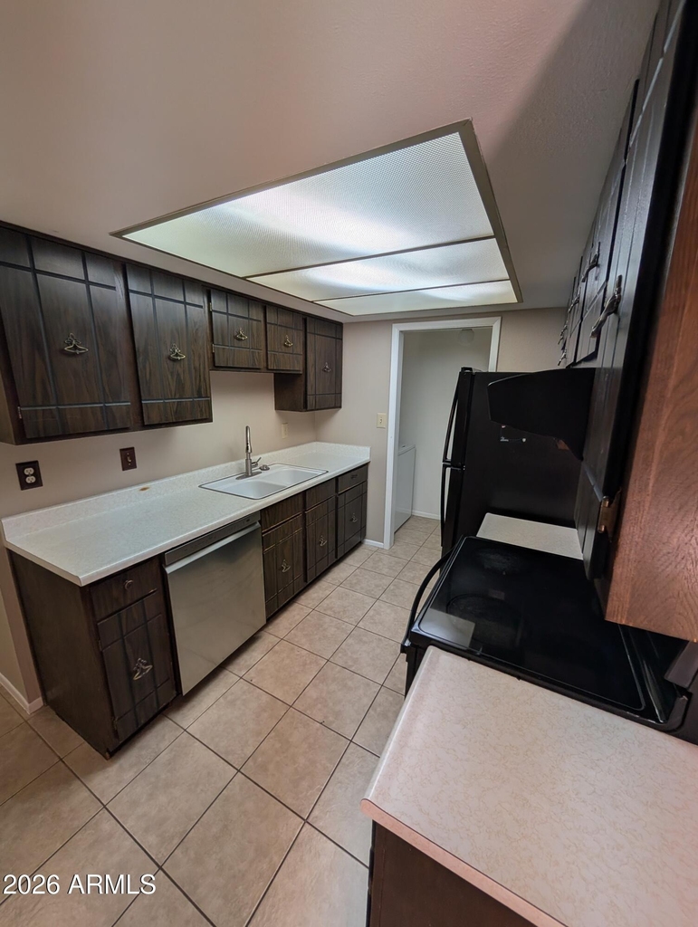 4814 S Birch Street - Photo 5