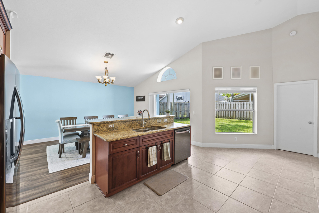 6238 Pompano Street - Photo 25