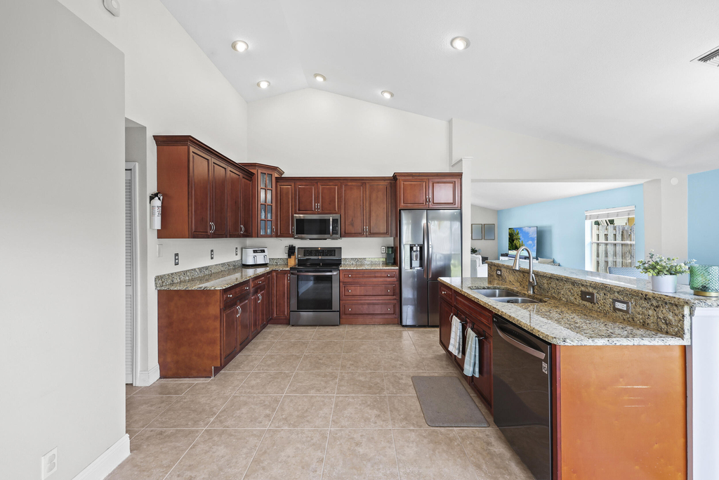 6238 Pompano Street - Photo 22