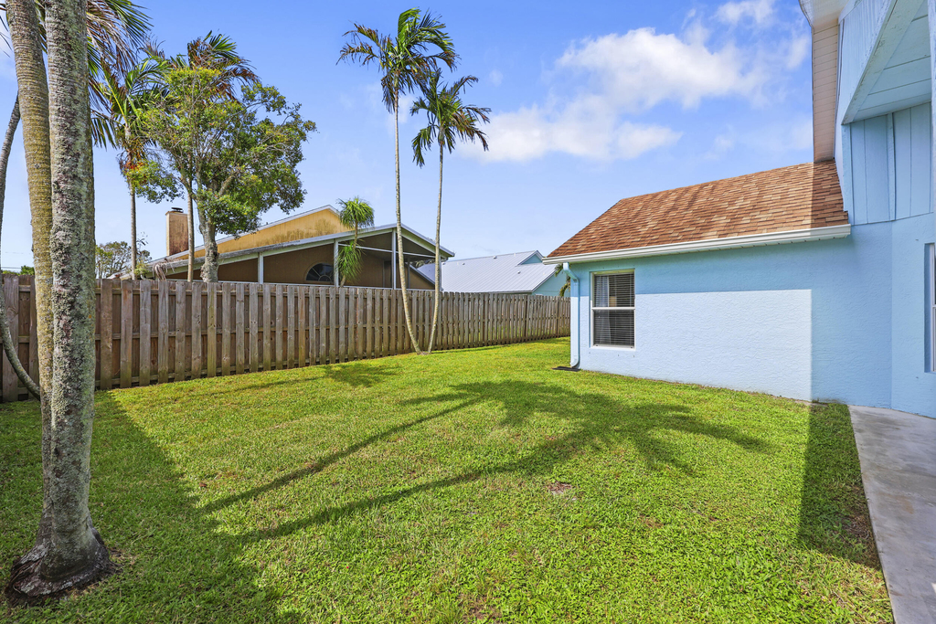 6238 Pompano Street - Photo 41