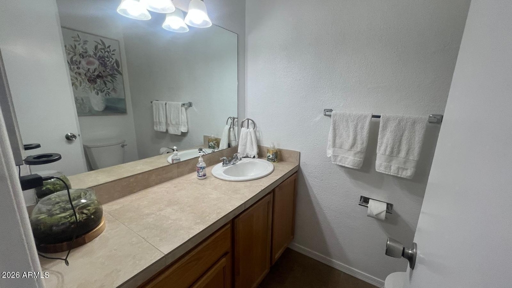 8055 E Thomas Road E - Photo 5