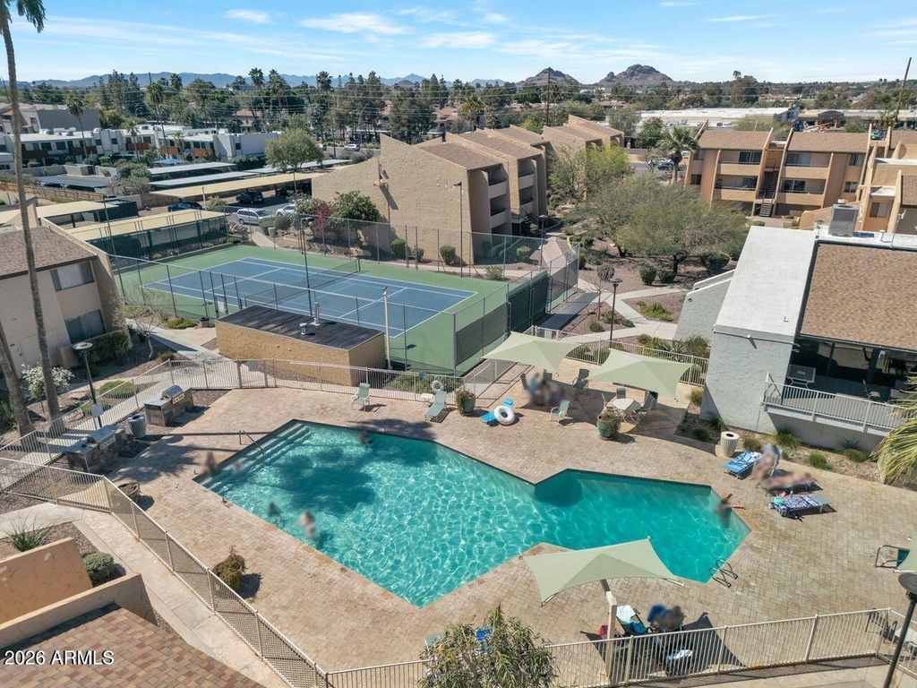 8055 E Thomas Road E - Photo 33