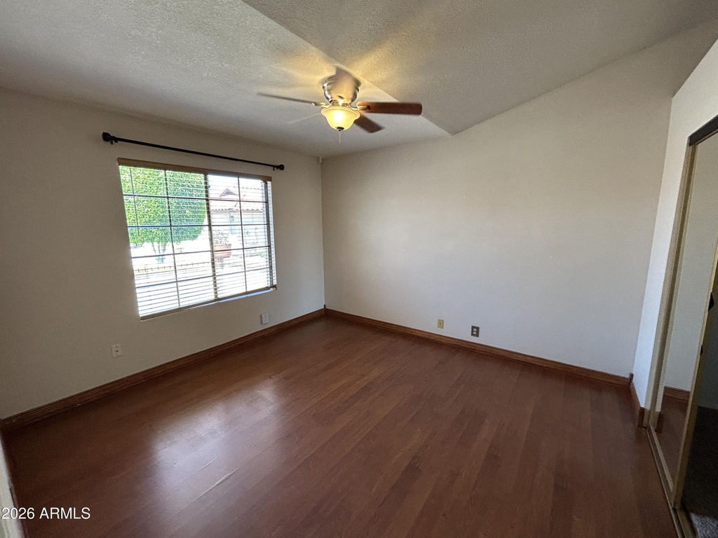 7511 W Kimberly Way - Photo 9