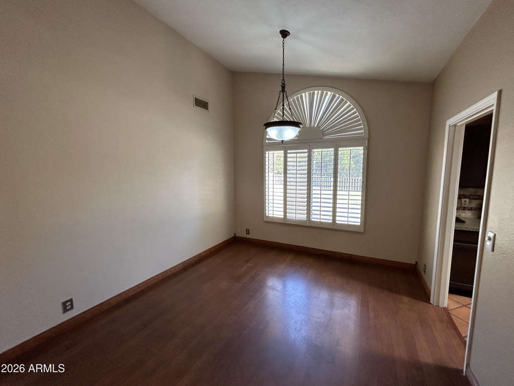 7511 W Kimberly Way - Photo 4