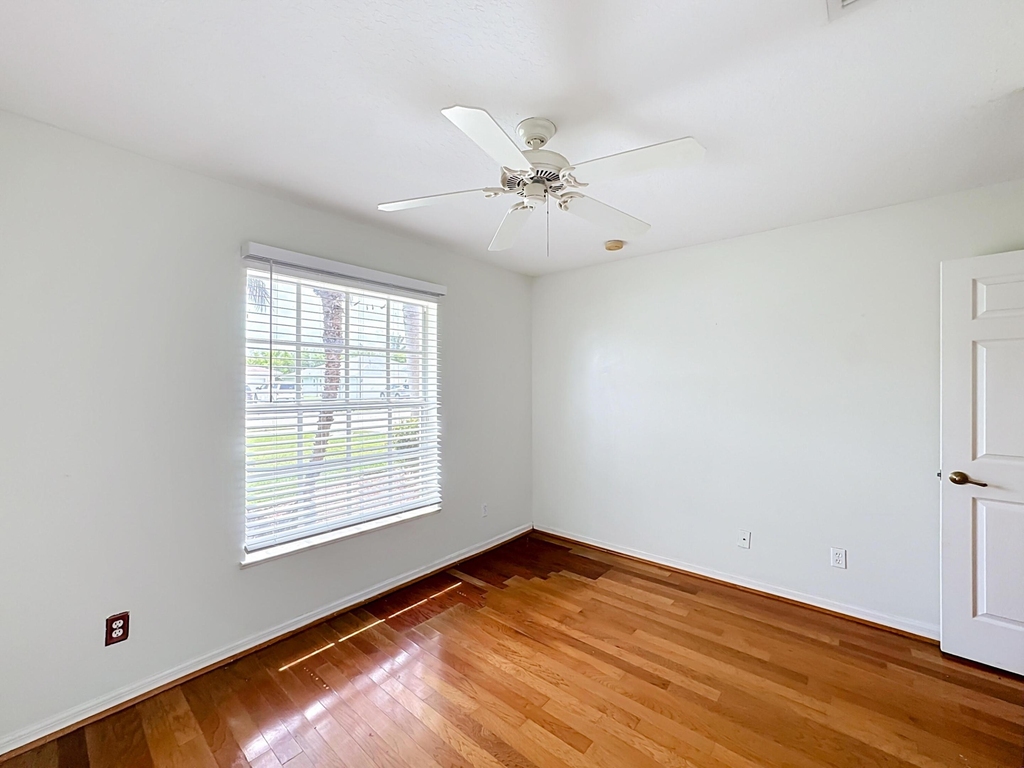 6416 Las Palmas Way - Photo 17