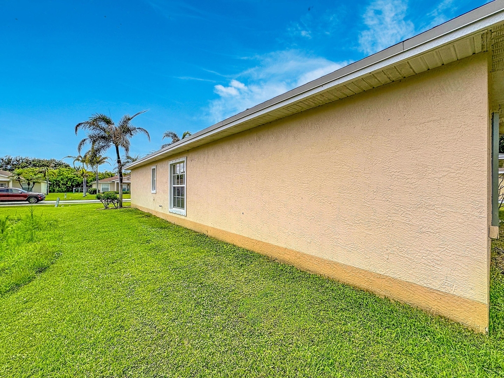 6416 Las Palmas Way - Photo 30