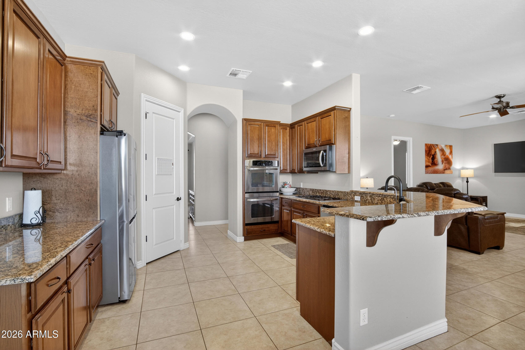 5317 E Lonesome Dove Trail - Photo 1