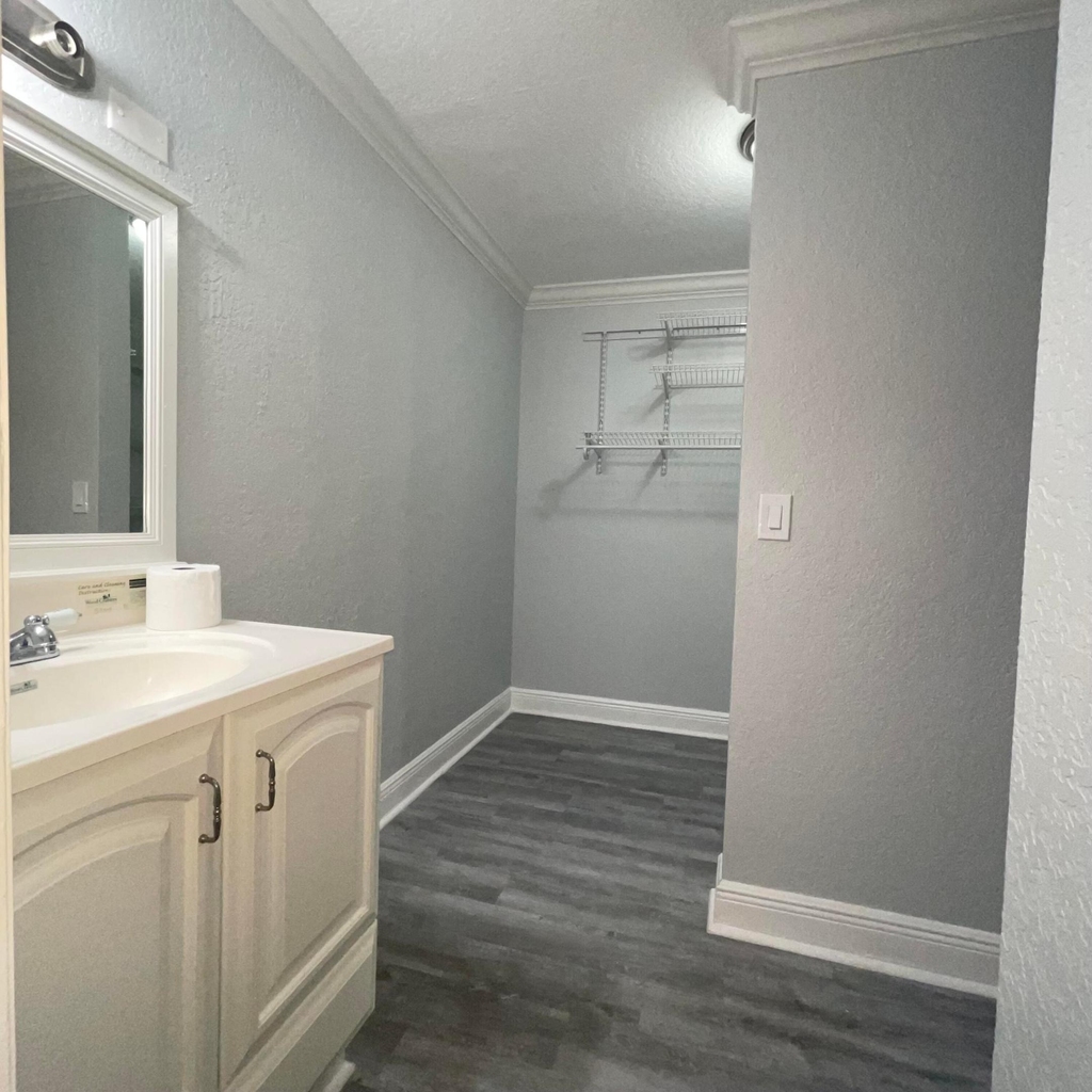 3427 Nw 47th Avenue - Photo 19
