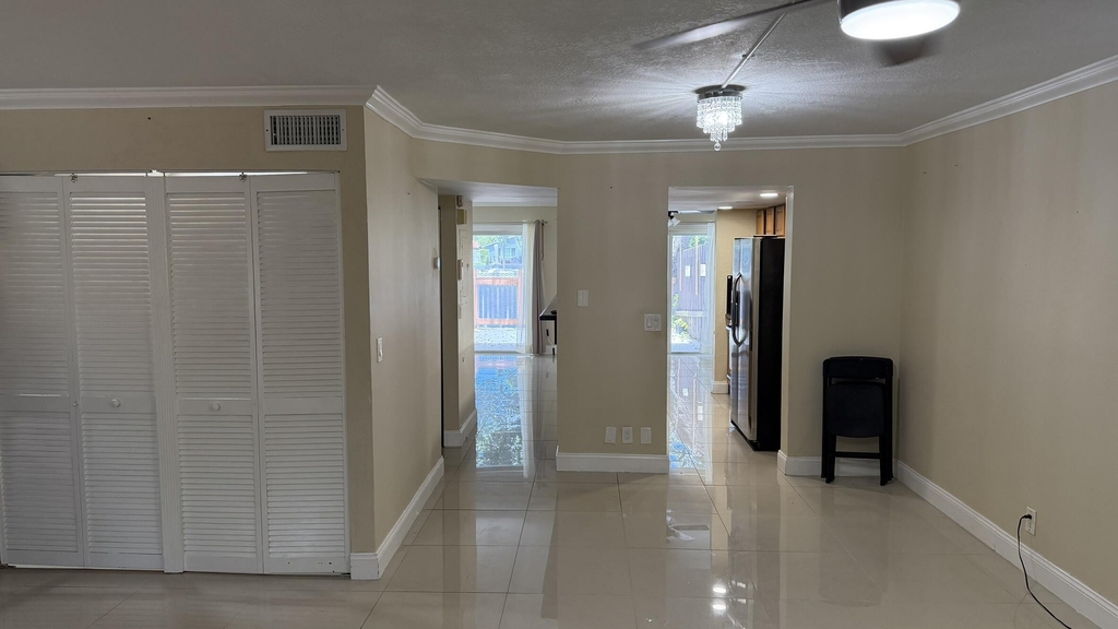 1114 Nw 79th Drive - Photo 1
