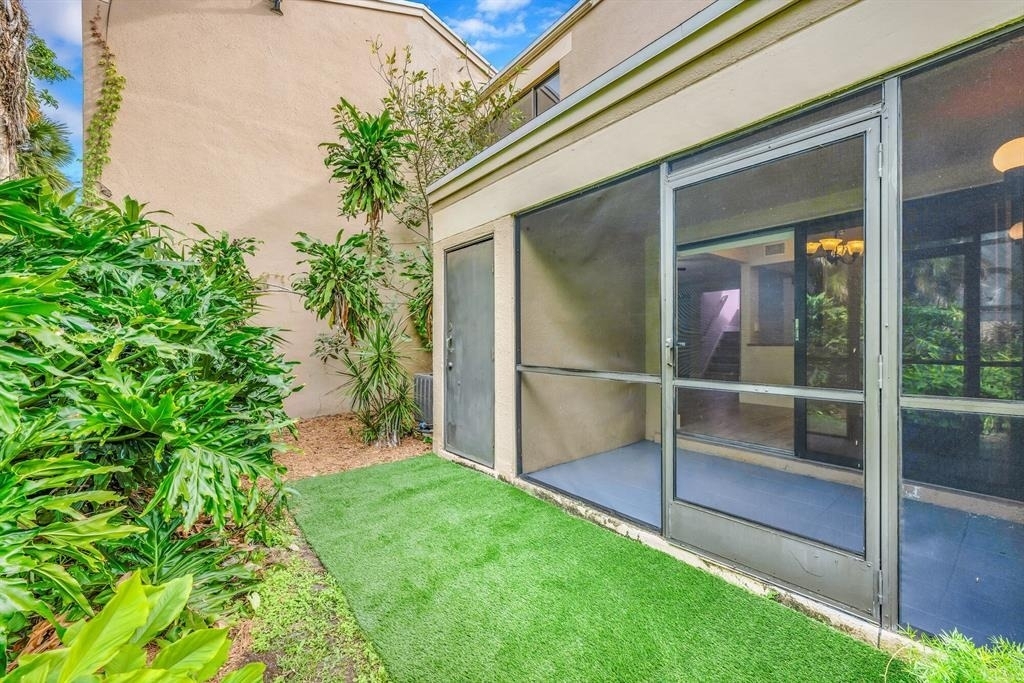 1169 Nw 13th Street - Photo 11