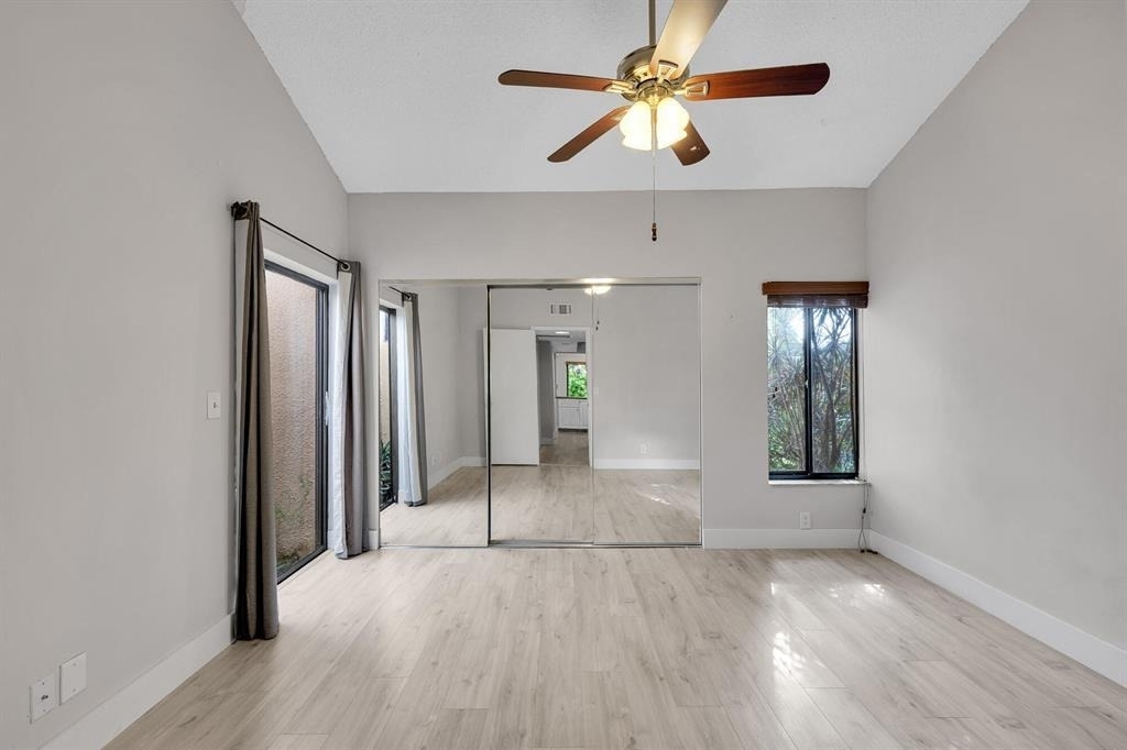 1169 Nw 13th Street - Photo 3