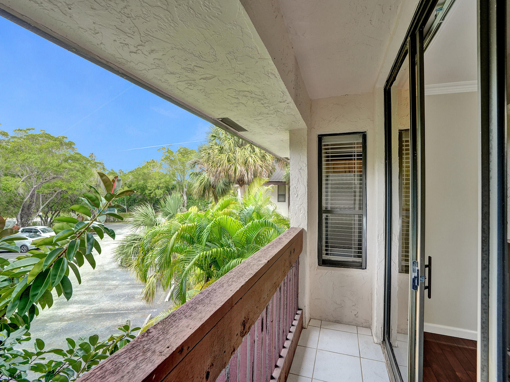 9280 Sabal Ridge Circle - Photo 43