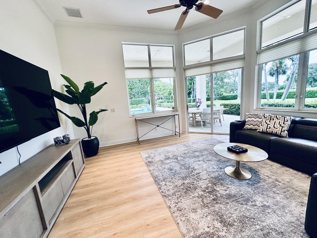 645 Atlantis Estates Way - Photo 23
