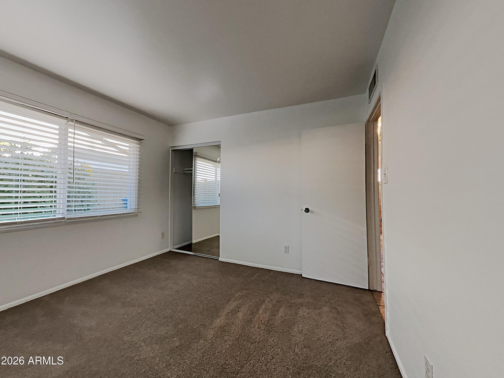 2440 E Dahlia Drive - Photo 6