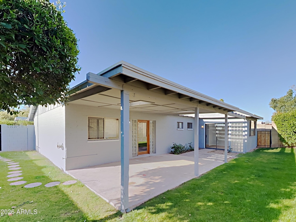 2440 E Dahlia Drive - Photo 14