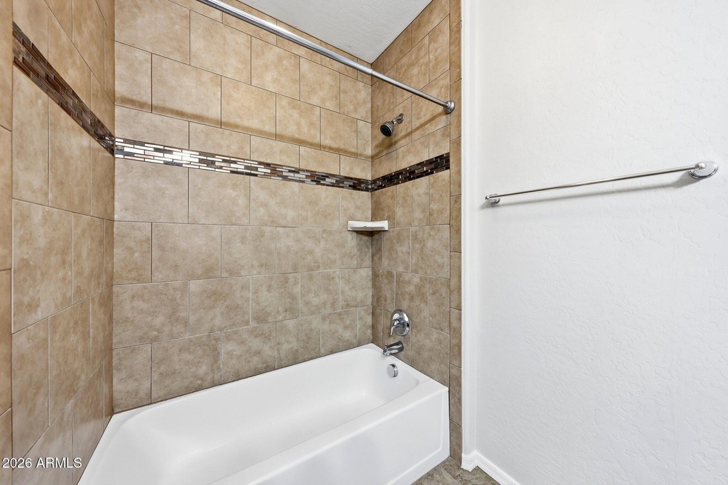 14575 W Mountain View Boulevard - Photo 16