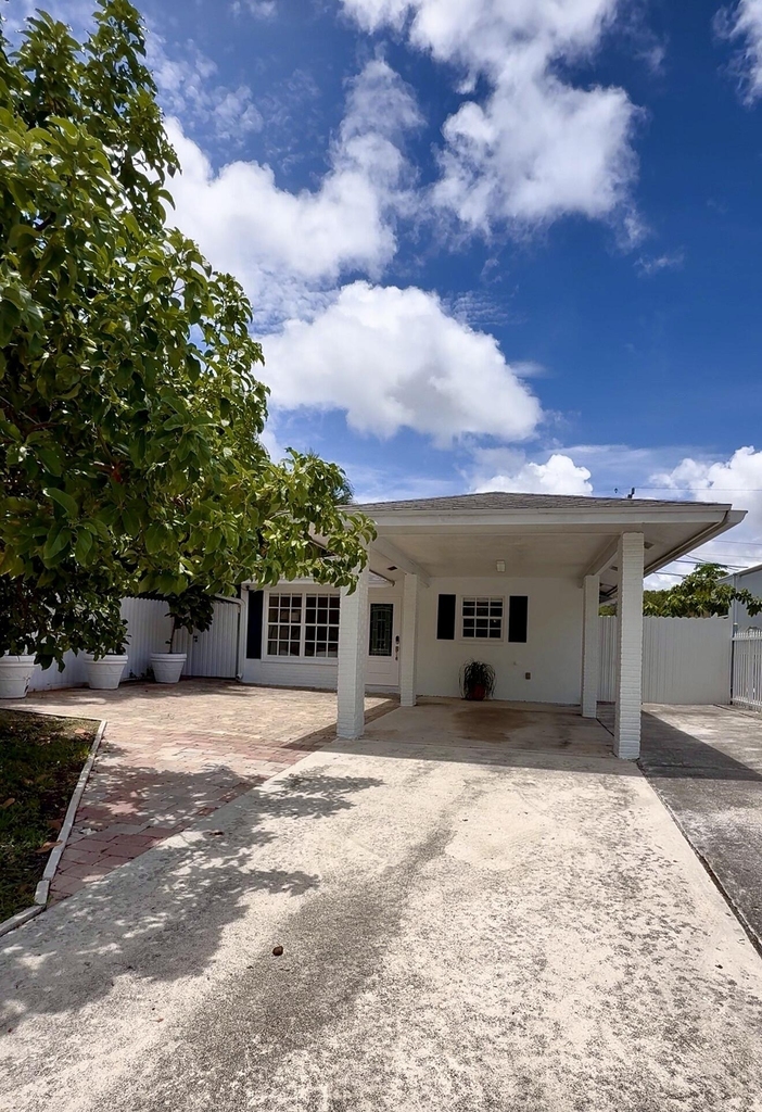 904 Ortega Road - Photo 1